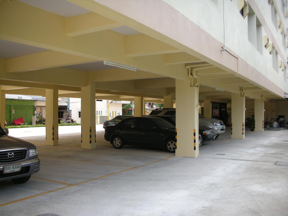 Veerasuda Condotel Ratchaburi Luaran gambar