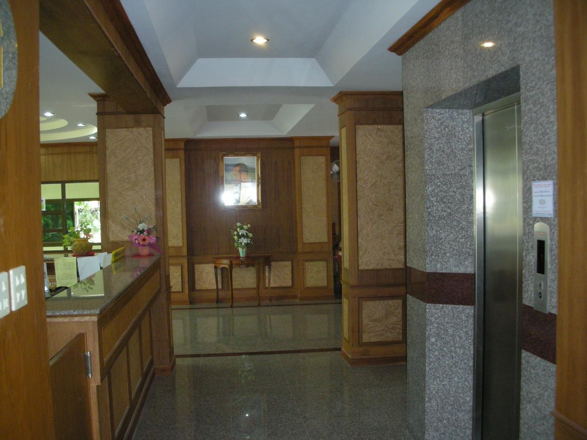 Veerasuda Condotel Ratchaburi Luaran gambar
