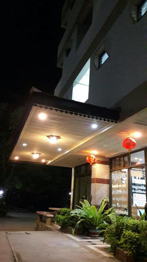 Veerasuda Condotel Ratchaburi Luaran gambar