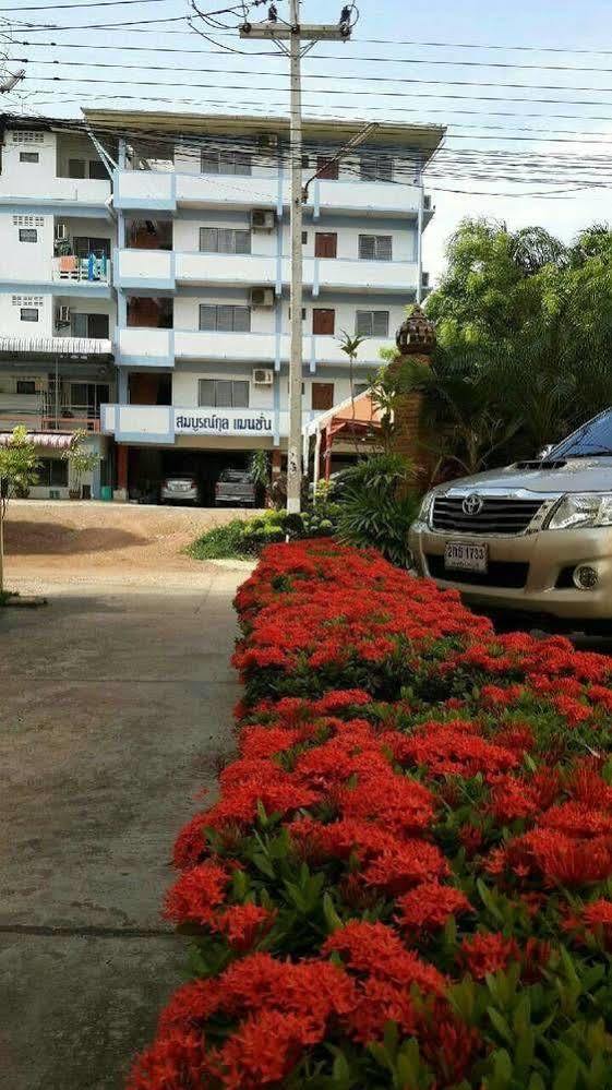 Veerasuda Condotel Ratchaburi Luaran gambar